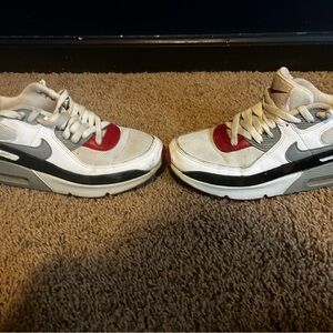 Nike White and Black Sneakers